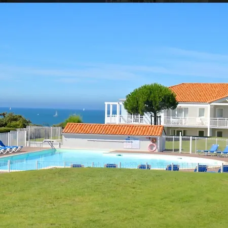 Апартаменты Vue Dans 3 Etoiles *